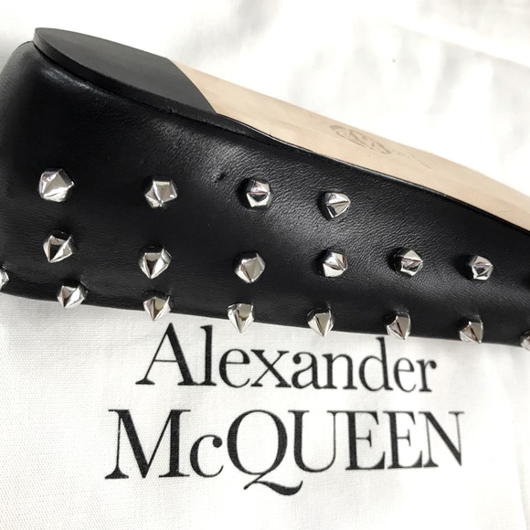 Alexander McQueen Punk Spike Studded Pointed Toe Flats - Picture 12 of 13
